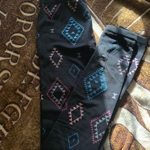 Tribal Print Fleece-Lined leggings